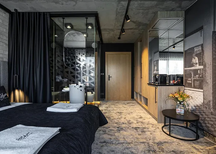 Stara-piekarnia Aparthotel 3*